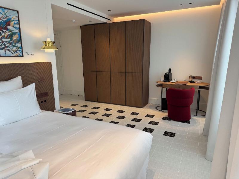 Hotel Chateau Rose image