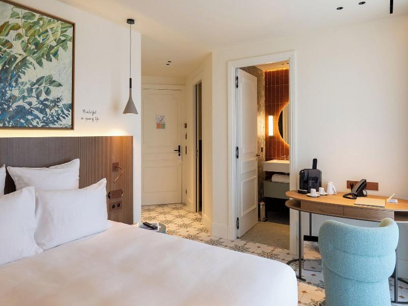 Hotel Chateau Rose image