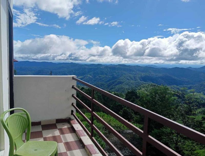 Sunny Pines Resort image