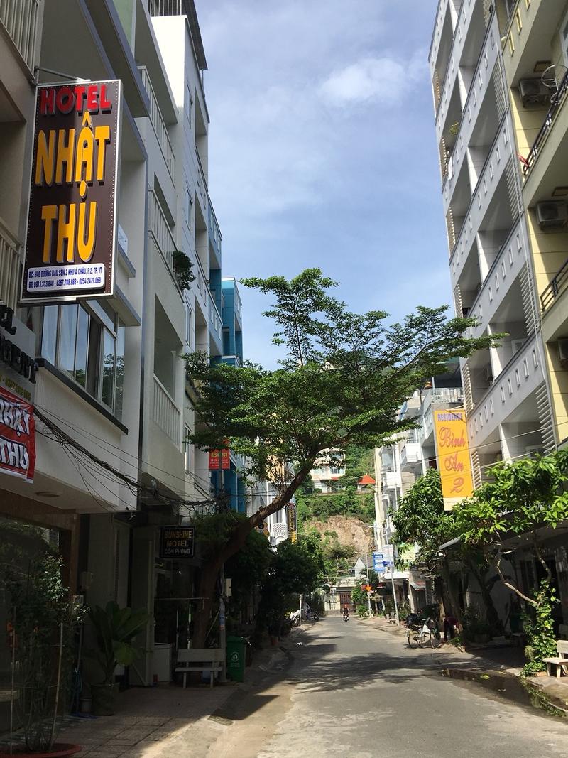 Nhat Thu Hotel & Apartment By Zuzu