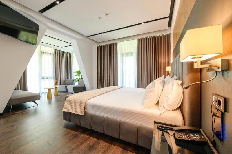 Uji I Ftohte Hotel image