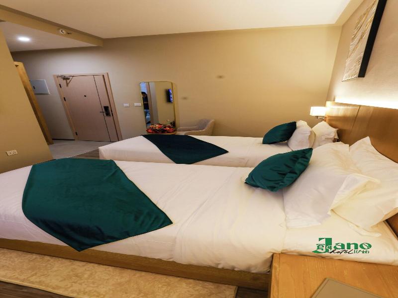 Jano Hotel image