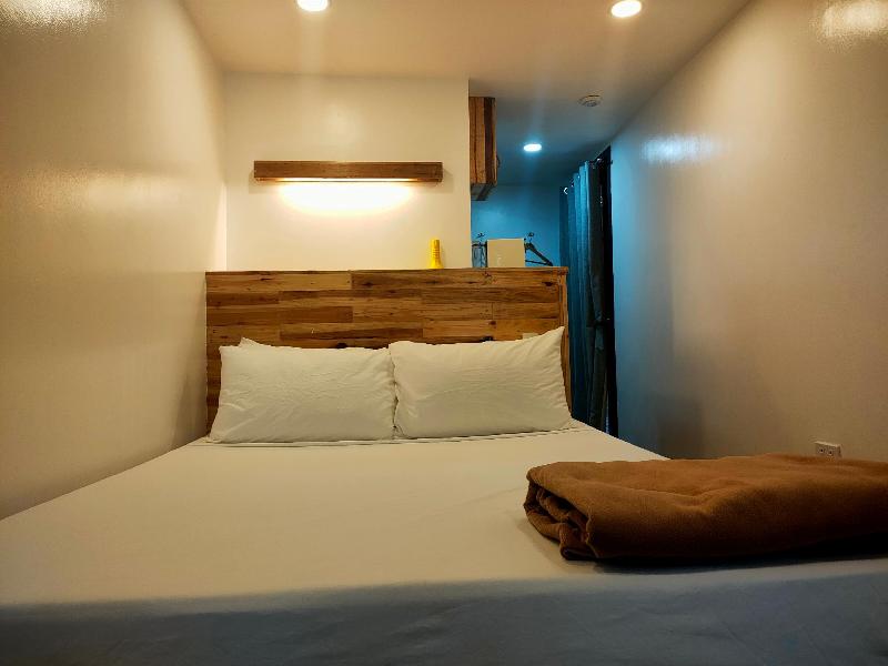 Kaliraya Surf Kamp Laguna image