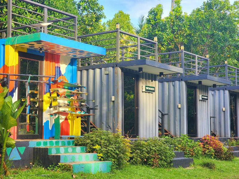 Kaliraya Surf Kamp Laguna image