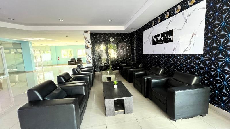 Tos Hotel & Convention Center Tangerang image