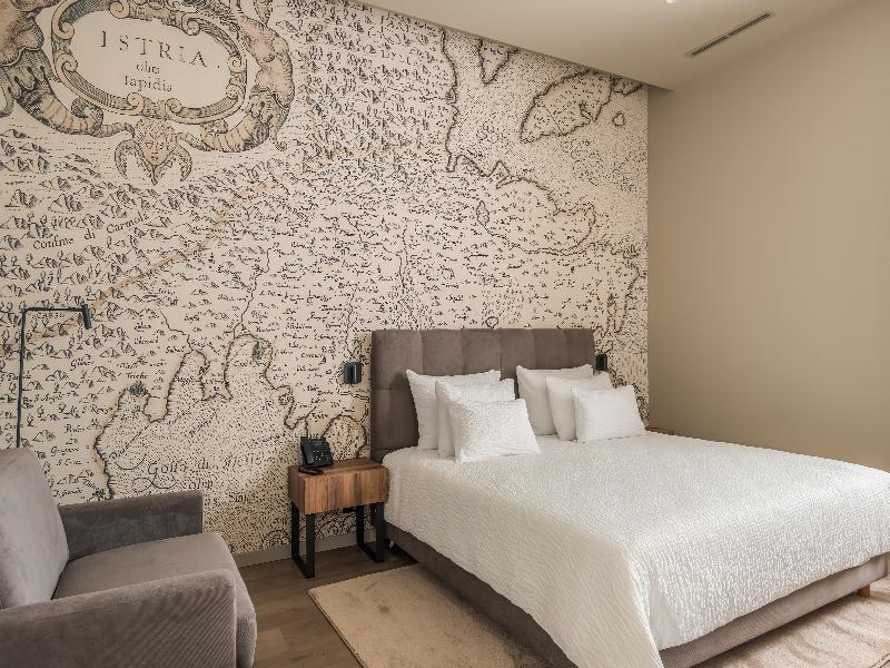 Monumenti Heritage Hotel & Resort image