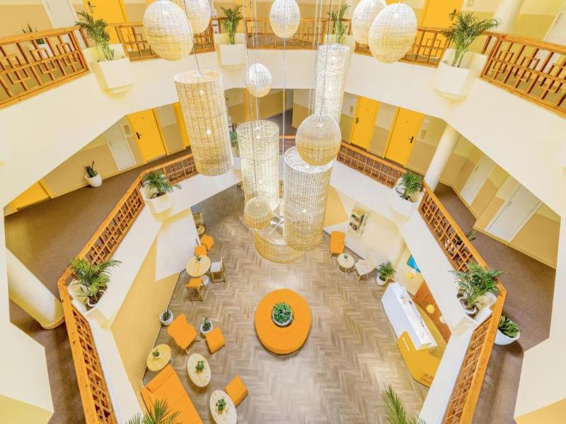 Bloom Hotel Katra image
