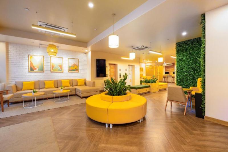 Bloom Hub WEH Andheri
