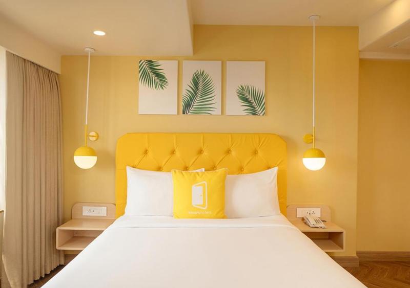 Bloom Hub WEH Andheri