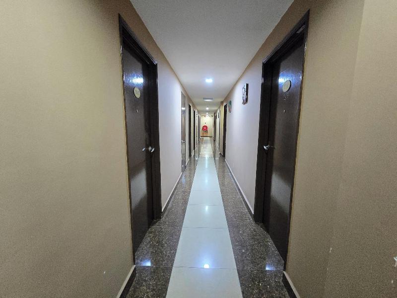 Fast Hotel Melaka By Zuzu image