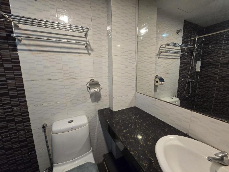 Fast Hotel Melaka By Zuzu image