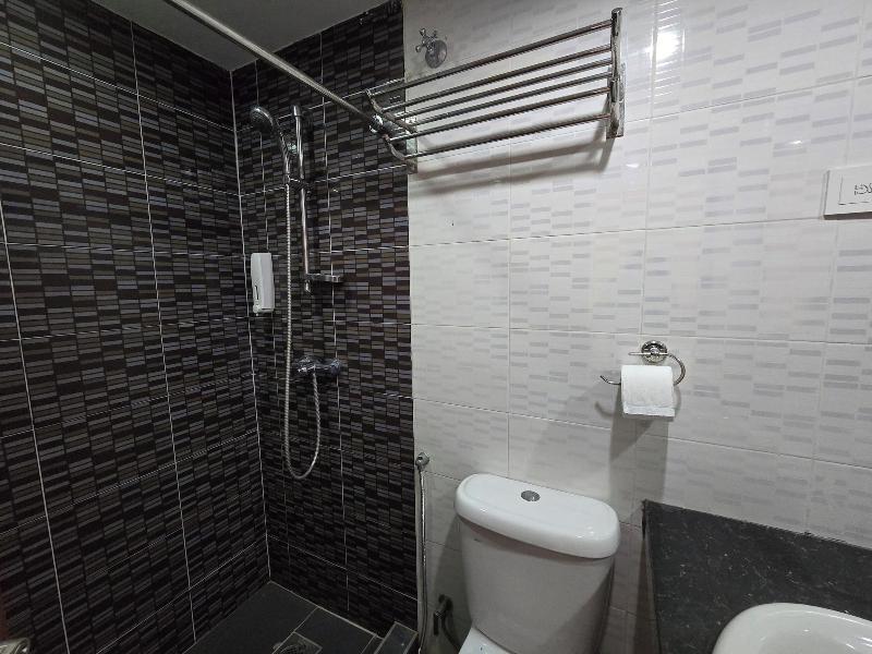 Fast Hotel Melaka By Zuzu image
