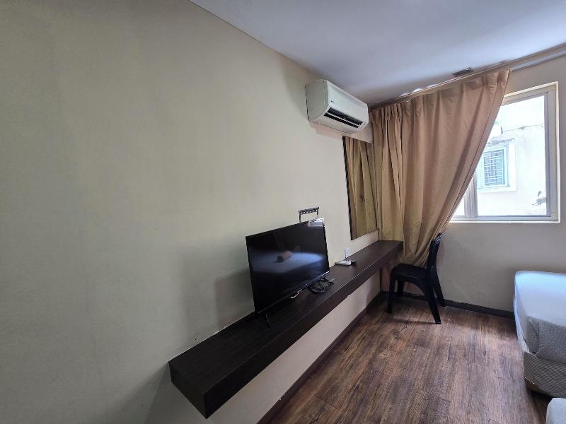 Fast Hotel Melaka By Zuzu image
