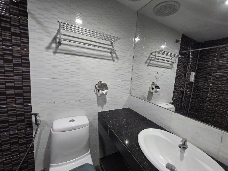 Fast Hotel Melaka By Zuzu image