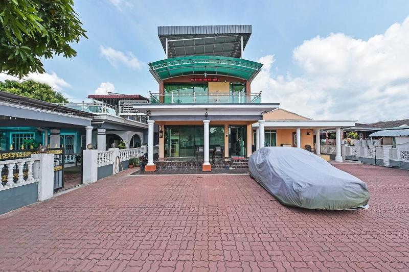 DARUL SALAM ORKID INN By Zuzu image