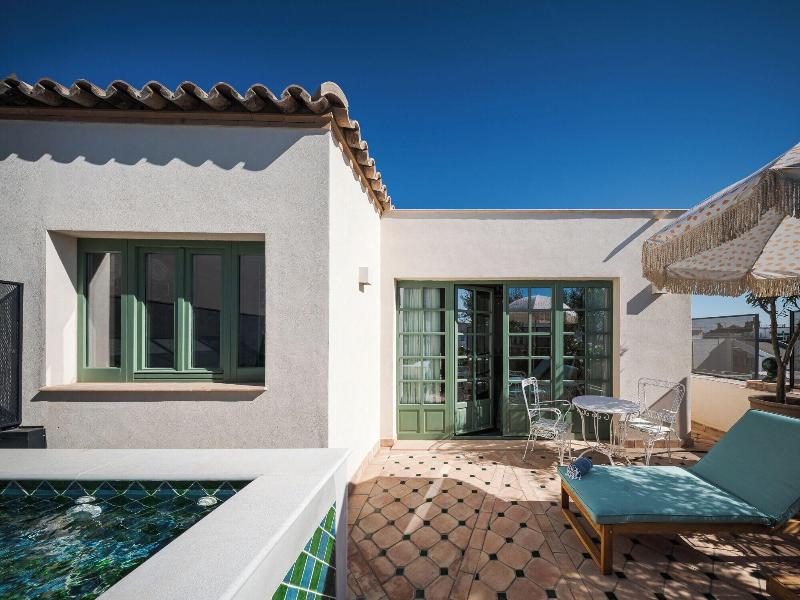 Cristine Bedfor Guest Houses Sevilla image