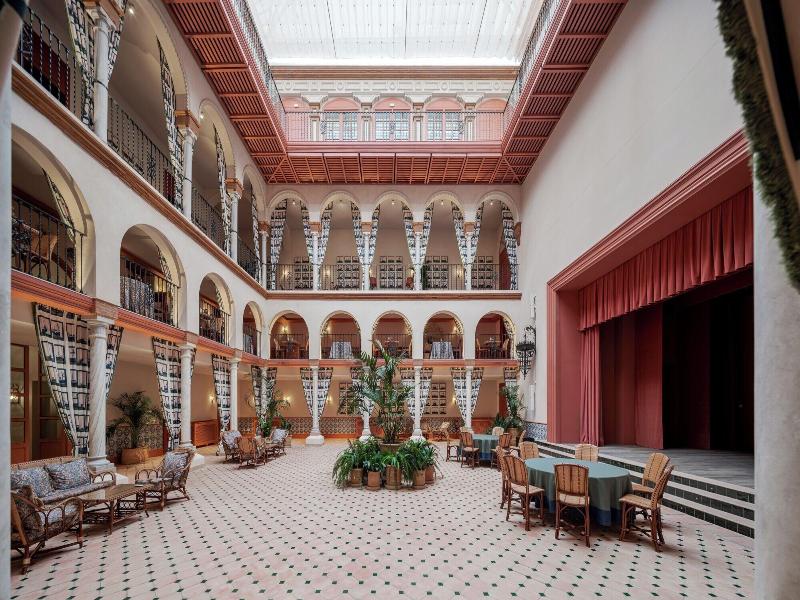 Cristine Bedfor Guest Houses Sevilla image