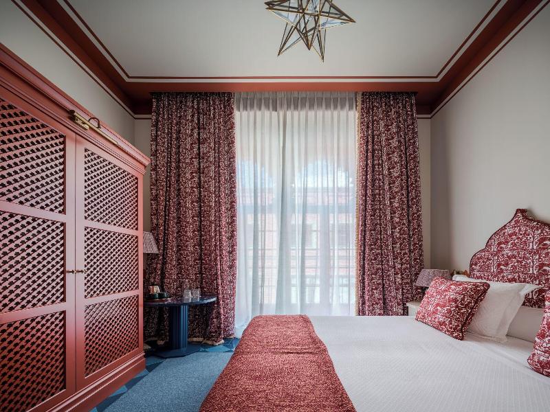 Cristine Bedfor Guest Houses Sevilla image