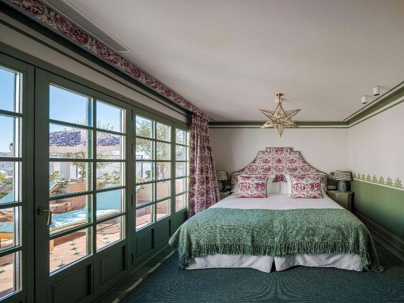 Cristine Bedfor Guest Houses Sevilla image