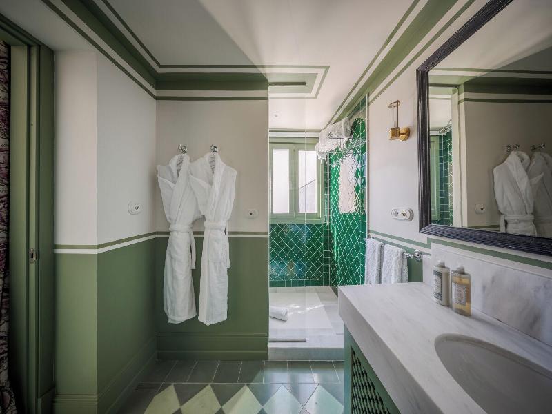 Cristine Bedfor Guest Houses Sevilla image