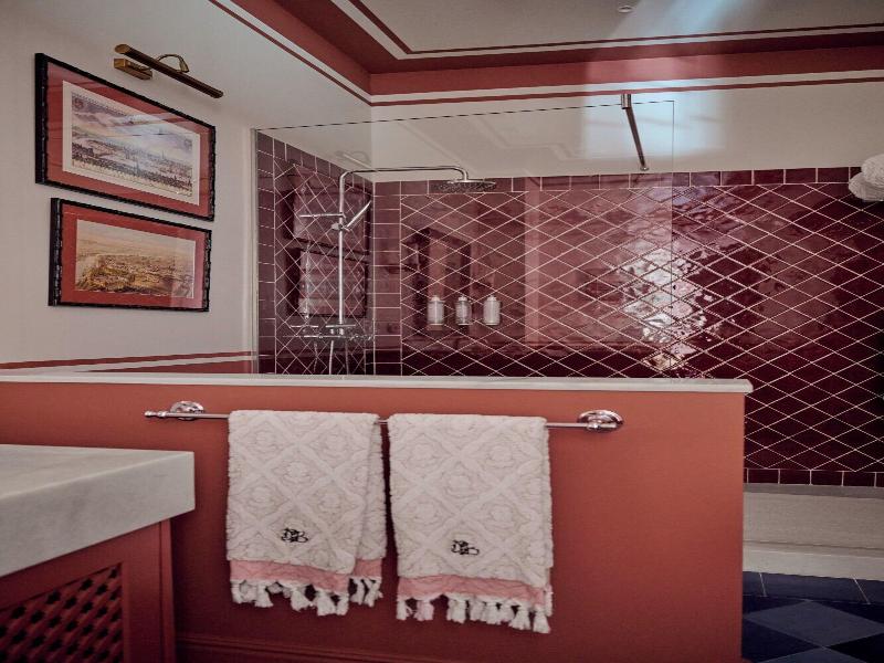 Cristine Bedfor Guest Houses Sevilla image