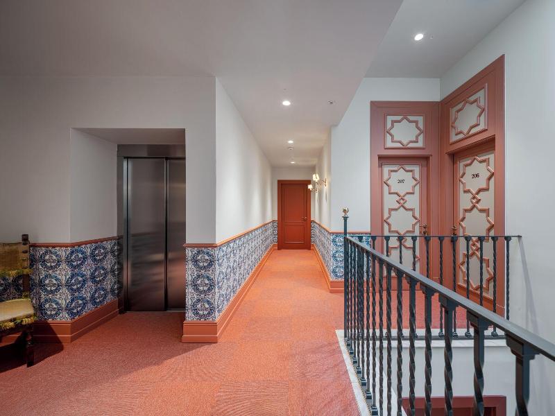Cristine Bedfor Guest Houses Sevilla image