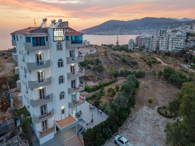 Sunny Hotel — general view