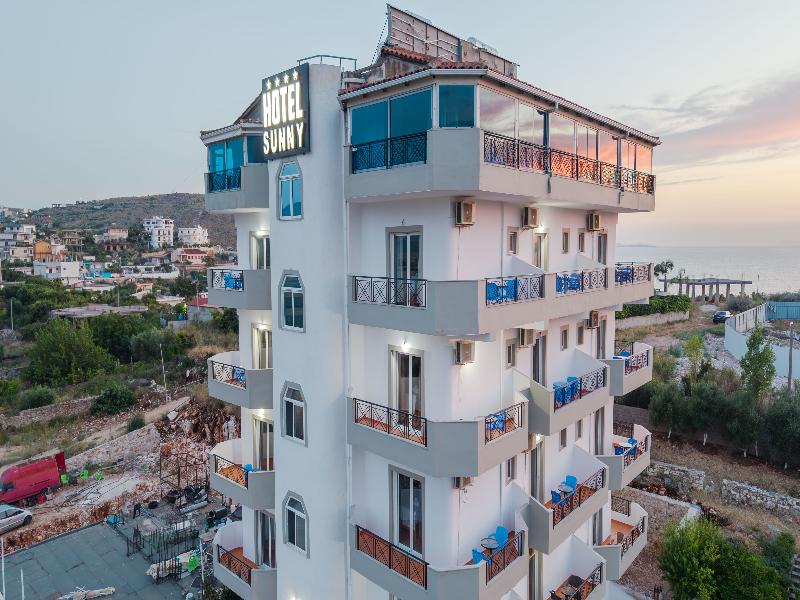 Sunny Hotel image