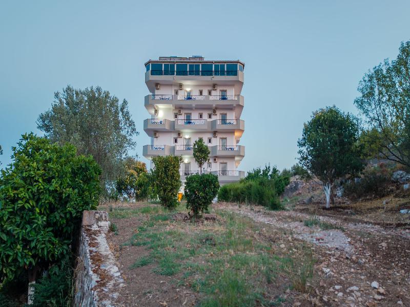 Sunny Hotel image