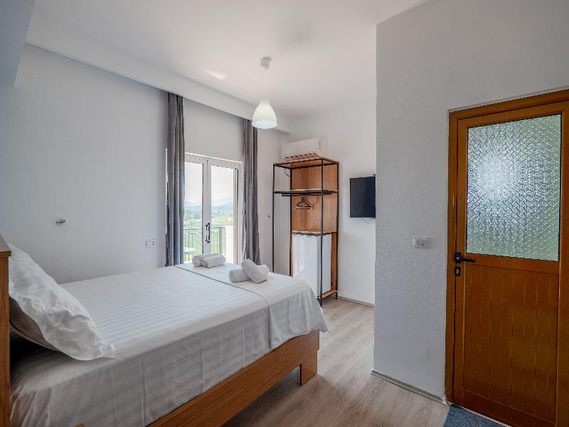 Sunny Hotel image