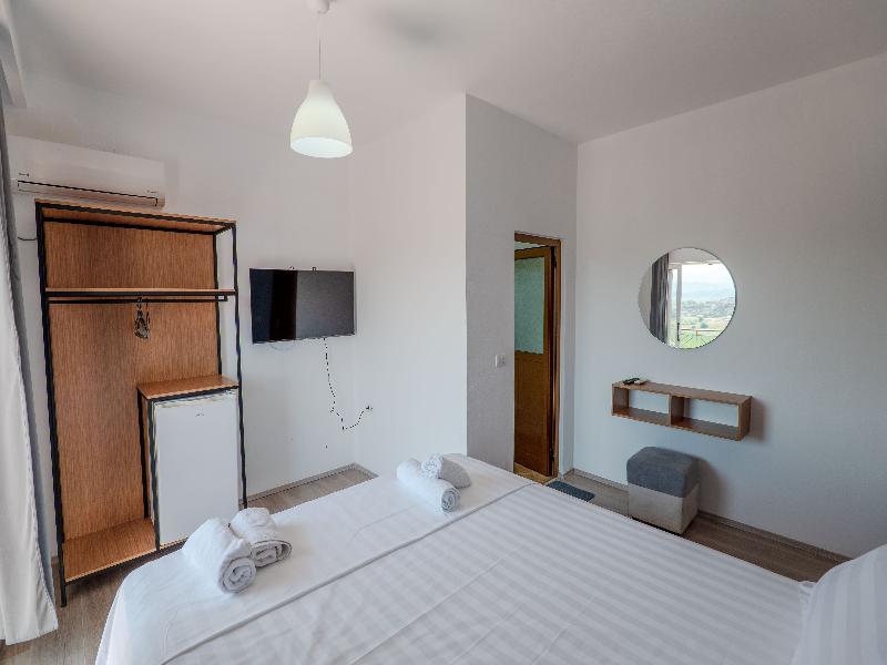 Sunny Hotel image
