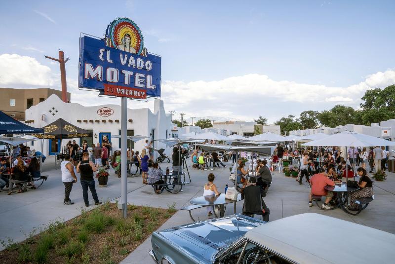 El Vado Motel