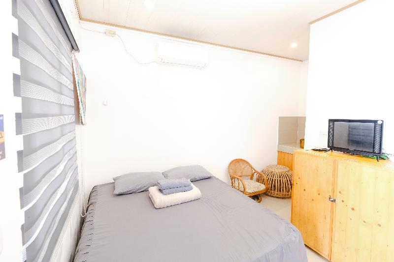 Monaliza Surf Resort By Zuzu image