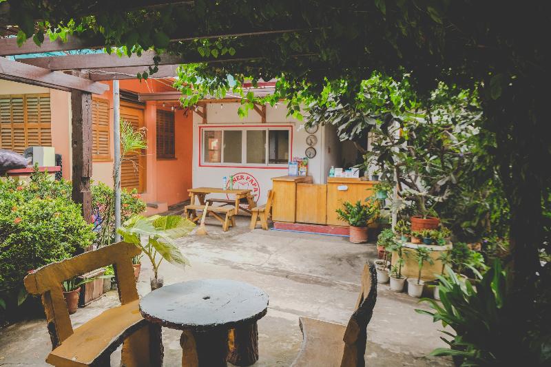 Monaliza Surf Resort By Zuzu image