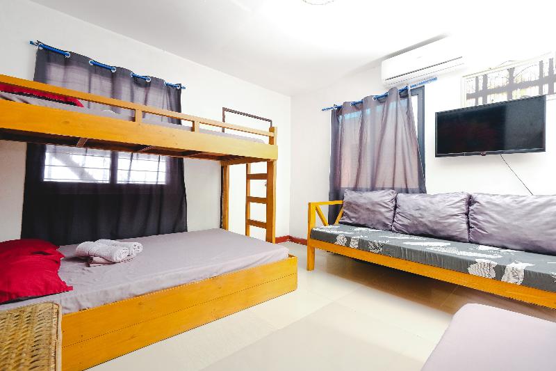 Monaliza Surf Resort By Zuzu image