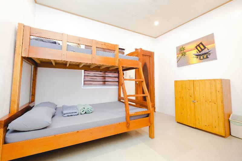 Monaliza Surf Resort By Zuzu image