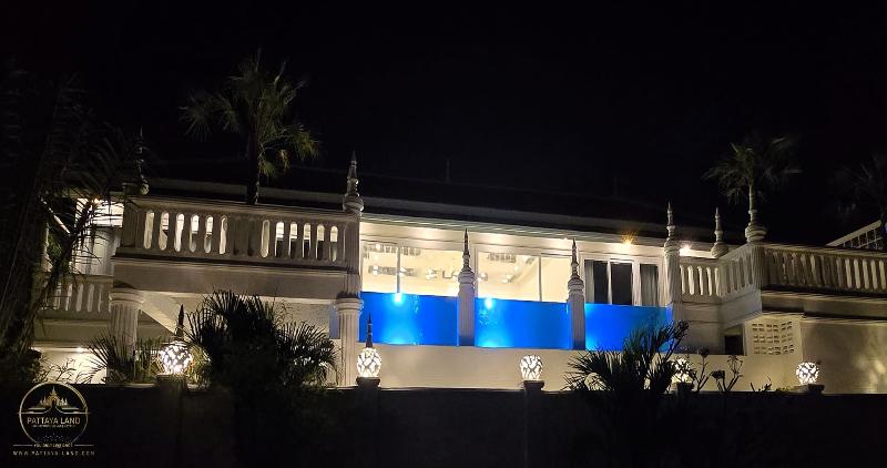 STARLAND Luxury Pool Villa Pattaya Walking Street