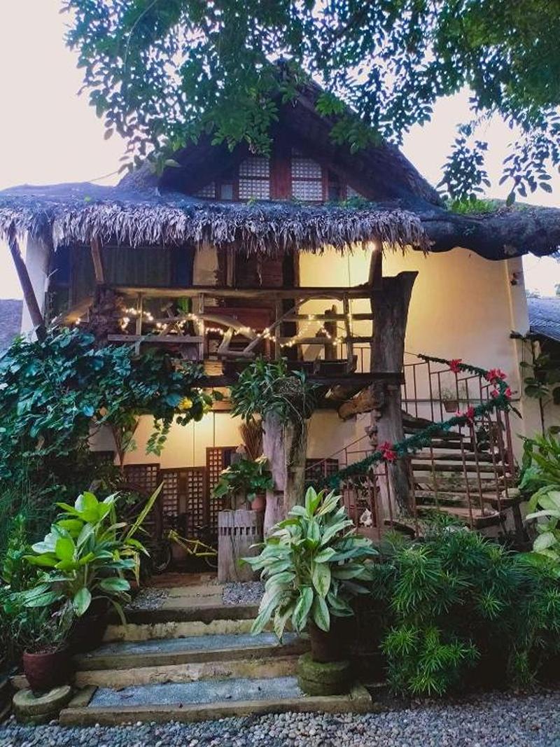 Surfer's Villa La Union By Zuzu image