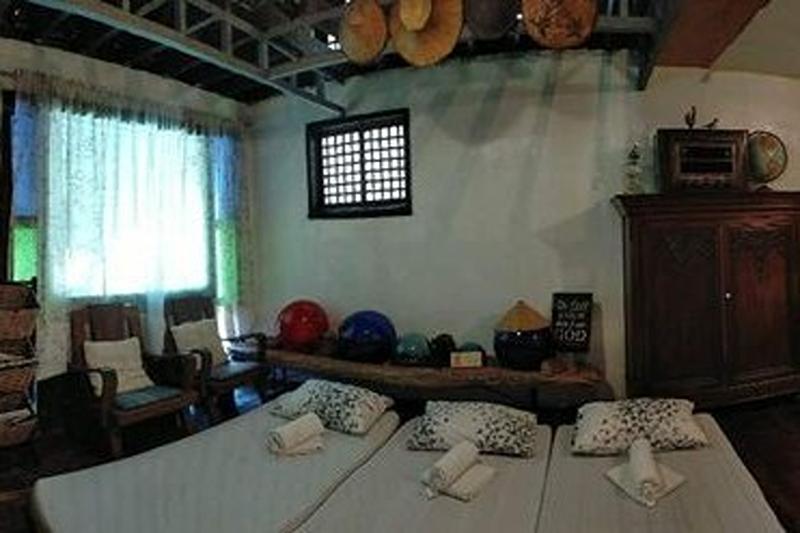 Surfer's Villa La Union By Zuzu image