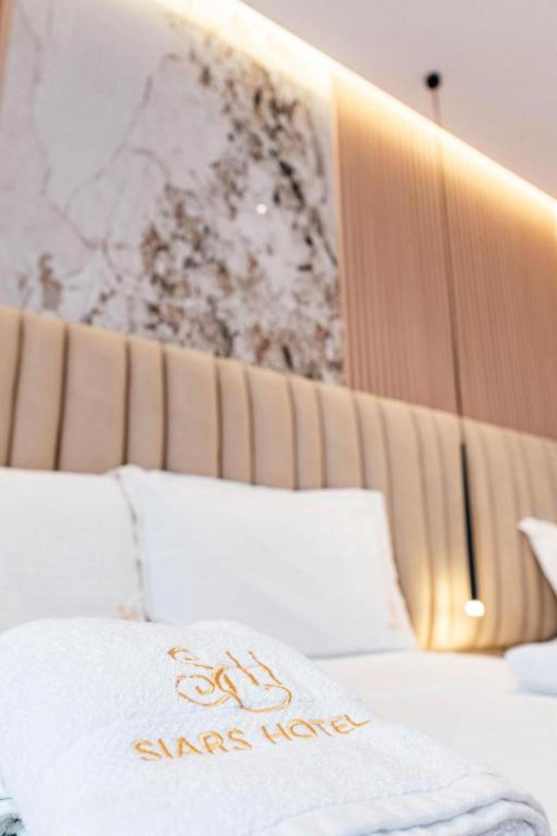 Hotel Siars image