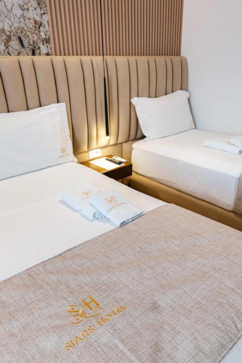 Hotel Siars image
