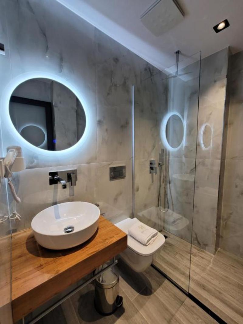 Hotel Siars image