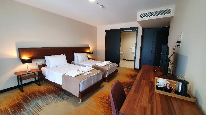 Carousel Hotel image