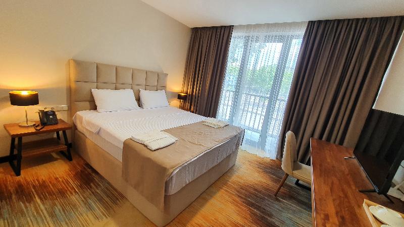 Carousel Hotel image