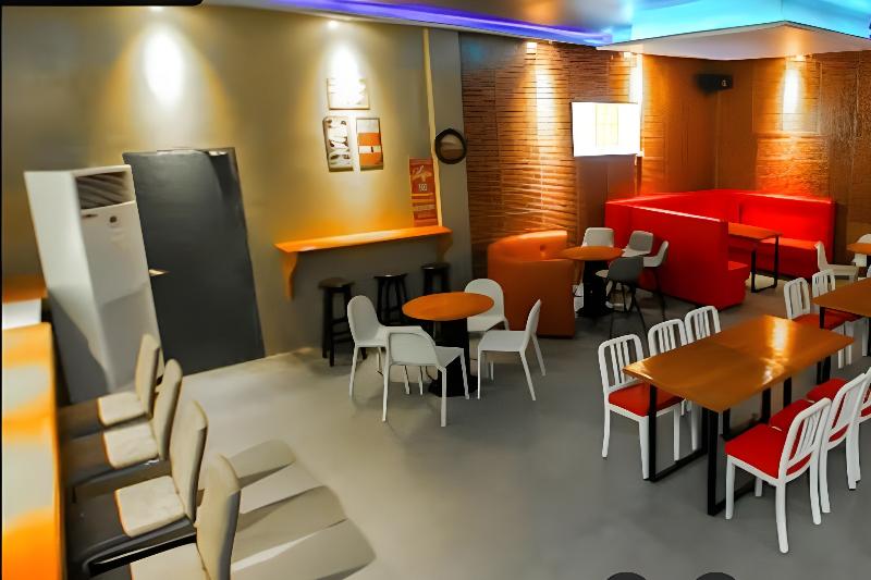 The Paragon Hotel And Restaurant By Zuzu image