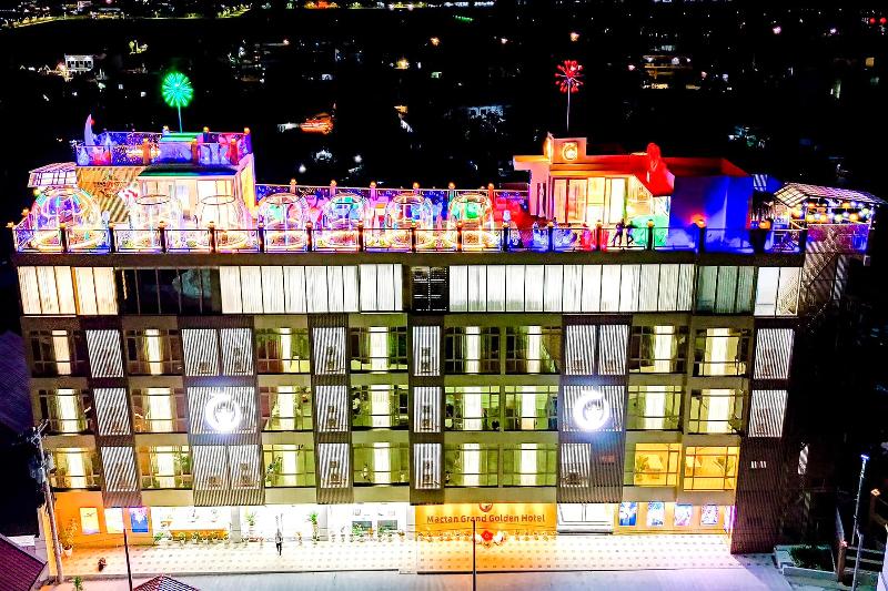 Mactan Grand Golden Hotel By Zuzu