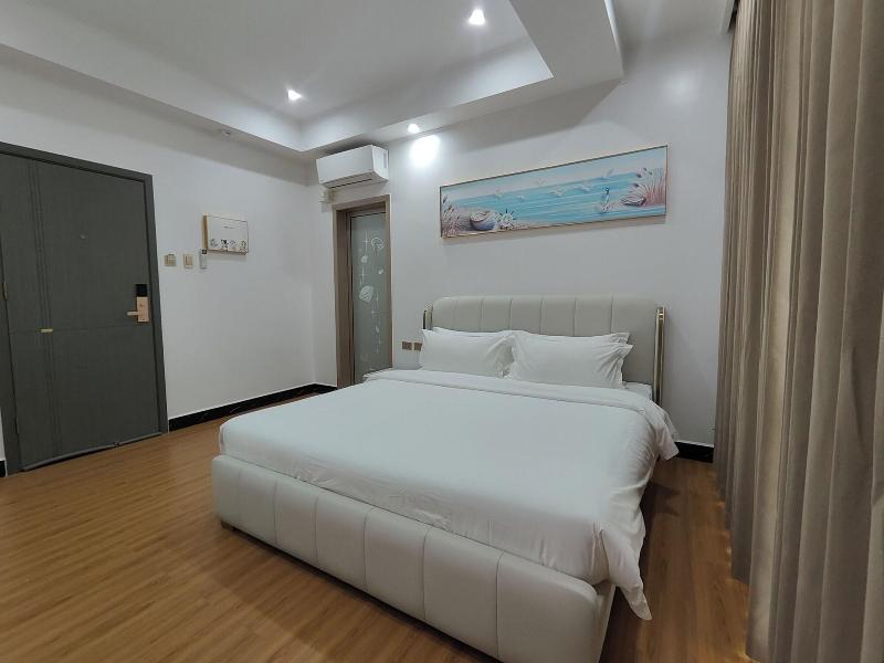 Mactan Grand Golden Hotel near Airport By Zuzu image