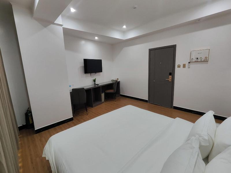 Mactan Grand Golden Hotel near Airport By Zuzu image