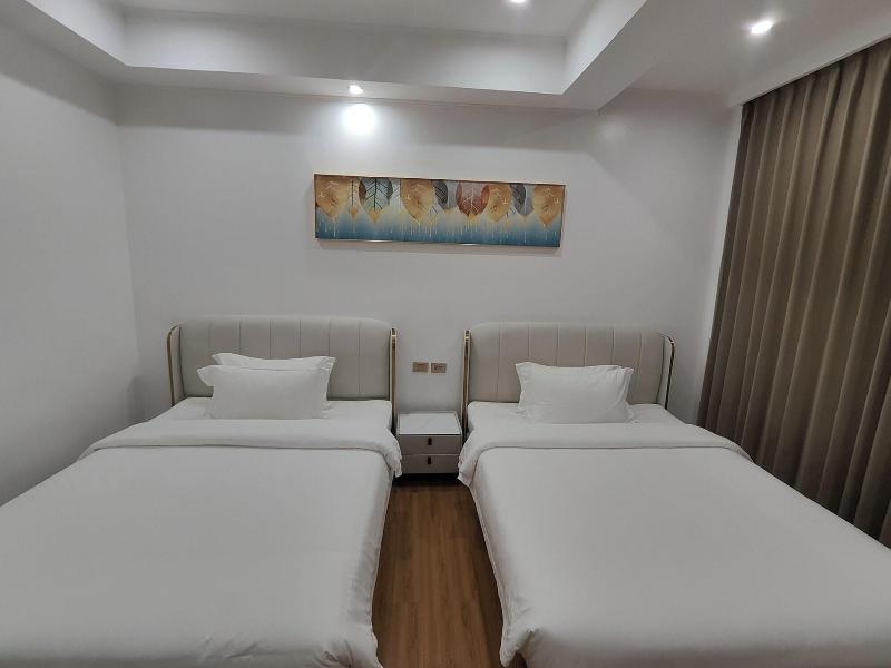 Mactan Grand Golden Hotel near Airport By Zuzu image