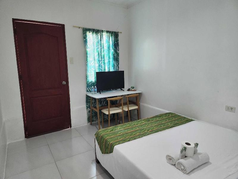 Green Dale’s Travellers Inn Puerto Princesa image
